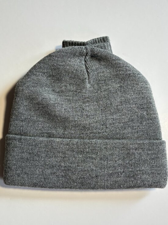 Reebok Dark Grey Knit Toque Hat and Glove Bundle New With Tags - Picture 5 of 6